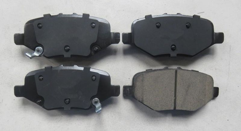 ISO Ceramic Spare Parts Brake Pads for Cars D1612-8825 Dg1z-2200-C
