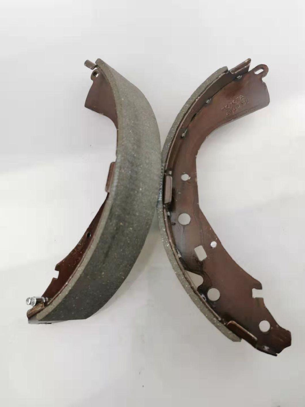 Good Quality Auto Parts Brake Shoes OEM 04495-26240