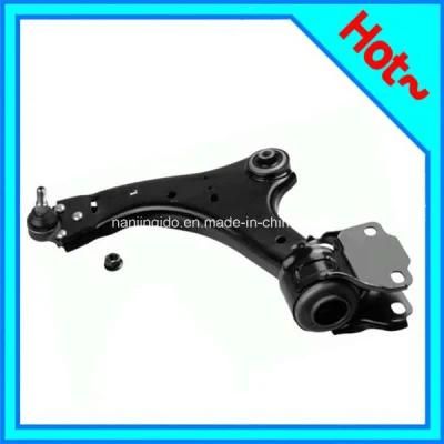 Auto Parts Front Control Arm 31317661/31317662 for Volvo