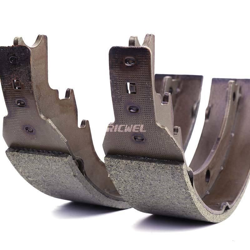 Low Price Non-Asbestos ISO9001 Approved Brake Shoes for Light Truck