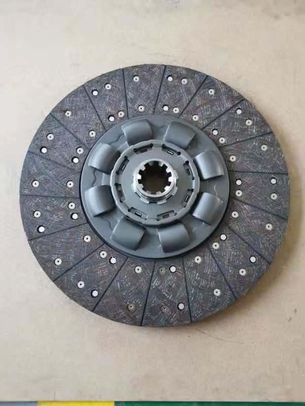 Auto Parts Clutch Cover Pressure Plate for Heavy Duty Truck for Man OE 3482124549