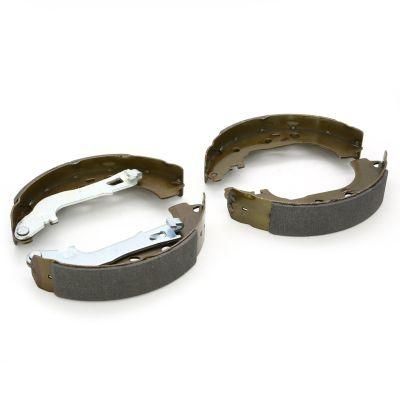 China Factory Auto Parts Brake Drum Semi-Metallic Brake Shoes