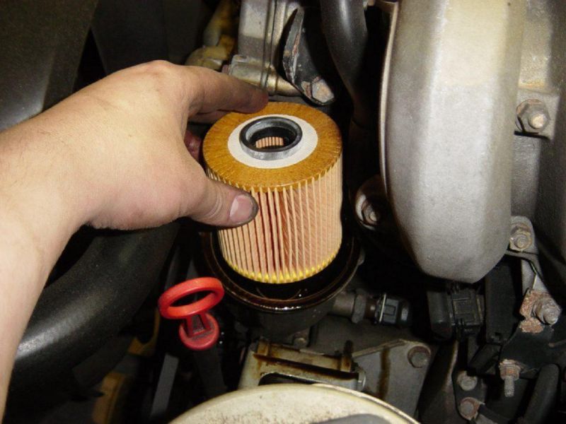 Auto Engine Parts Oil Filter 11464467 for Jeep Cheroke