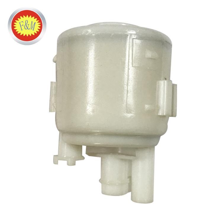 Japanese Car Engine Fuel Filter 16400-4m405 for Nissan