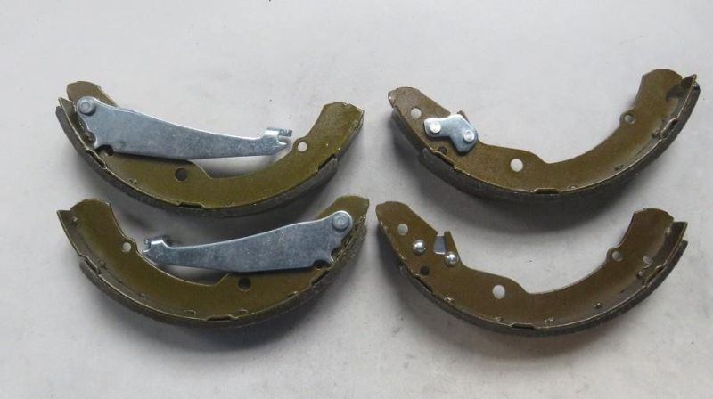 High Quality Ceramic Car Brake Shoes for Auto Cars Mazda Nissan 44060-F4125