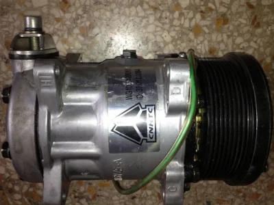 Man Engine Parts Refrigeration Compressor 200V77970-7028