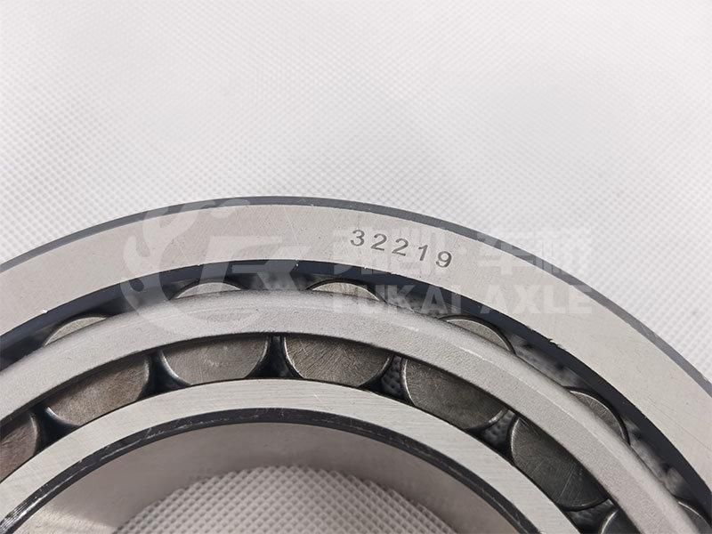 High Quality 32219 7519e Tapper Roller Bearing for Dongfeng Truck Spare Parts Rear Wheel Hub Bearing