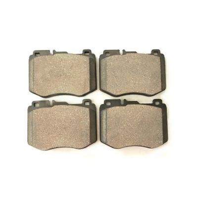 D1796 Ceramic Formula Brake Pads for Mercedes-Benz (008 420 18 20)