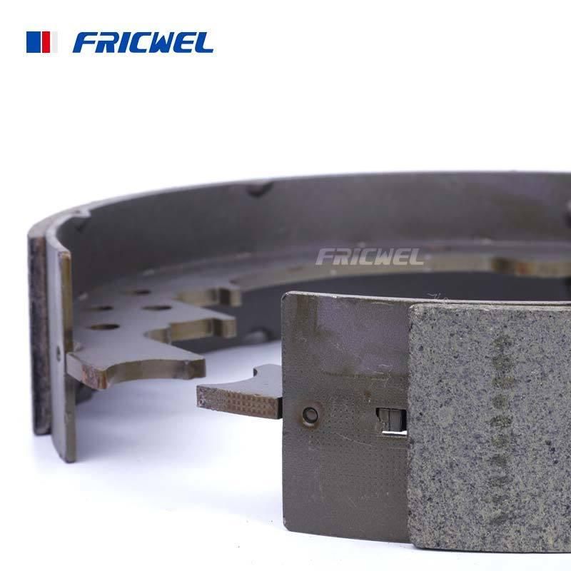 New ISO/Ts16949 Approved Brake Shoes Non-Asbestos Semi-Metal Shoe for All Kinds of Cars