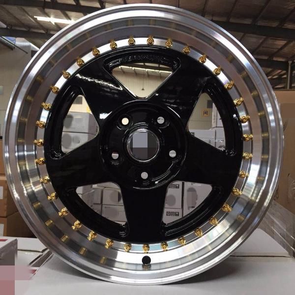 17 Inch 18 Inch 8 Holes Deep Dish Alloy Wheel for Sale