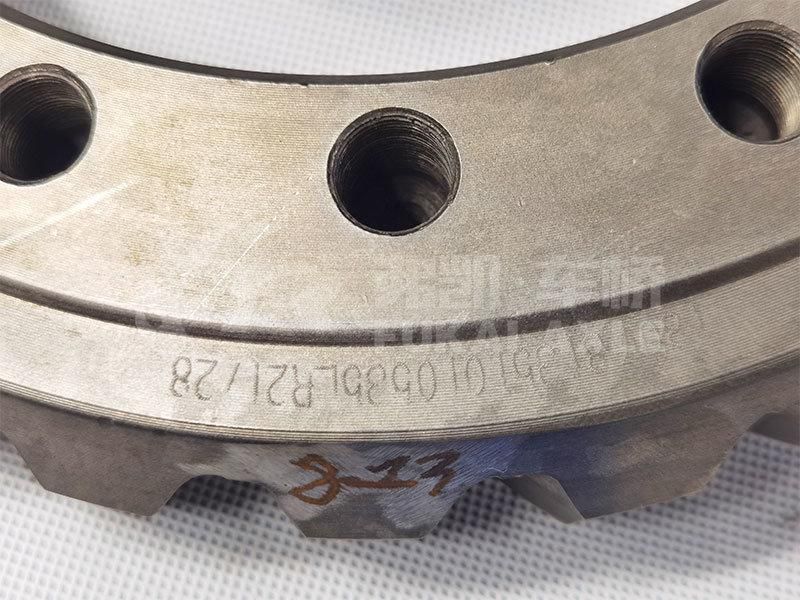 Az9981320157 29/21 Rear Bevel Gear for Sinotruk HOWO AC16 Truck Spare Parts Rear Pinion Gear