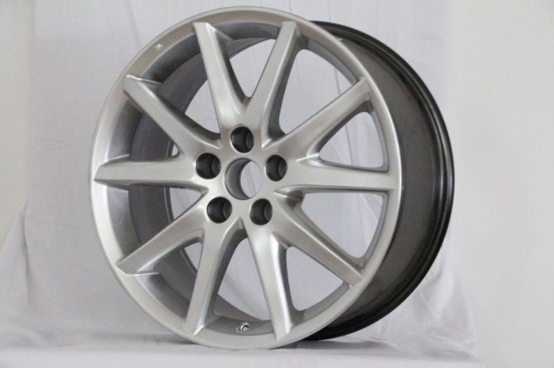 18X8.0 Machined Silver Alloy Wheel Replica