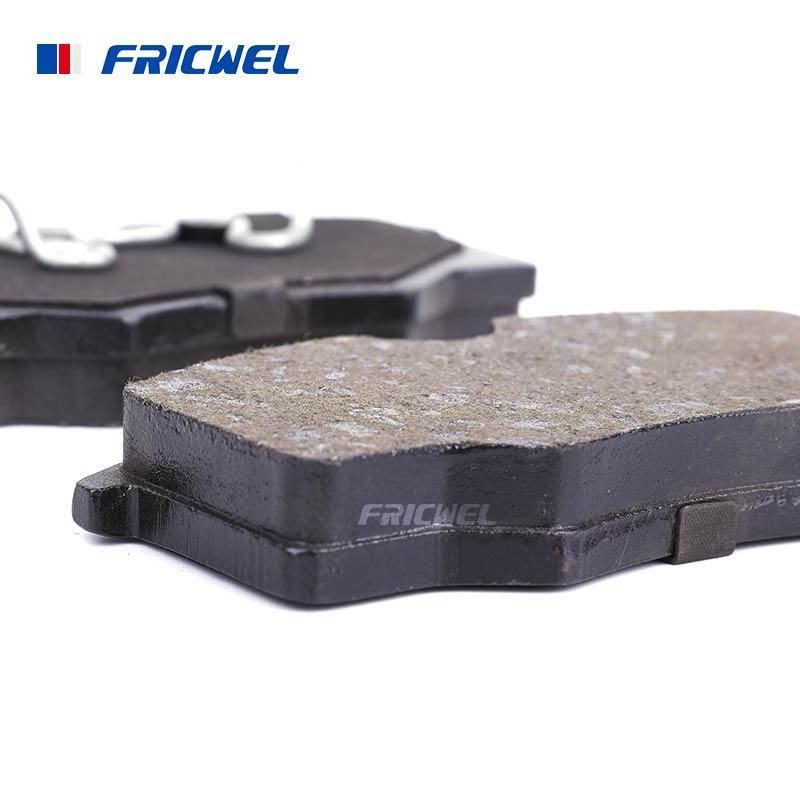 Fricwel Auto Parts Non-Asbestos Semi-Metal Brake Pads Front Discs for Passenger Cars D1173