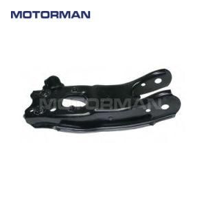 Small MOQ Replacement Front Left Lower Car Control Arm for Toyota Hilux II 82-05