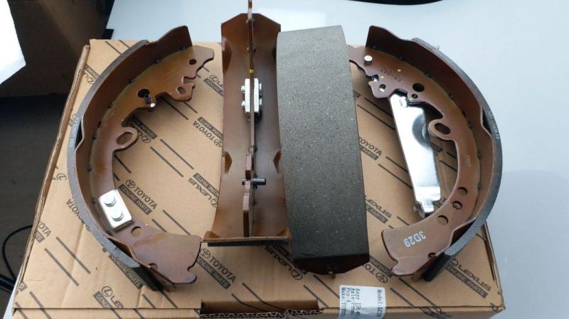 Japanese Car Brake Shoe OEM 44060-4m425 for Sunny N16