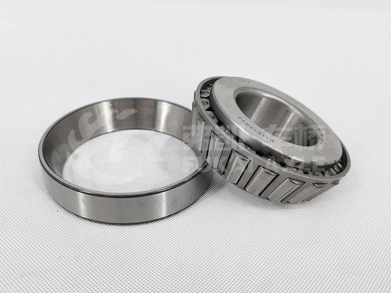 Hm813843 813810 Tapered Roller Bearing for Sinotruk HOWO Truck Spare Parts Differential Bearing