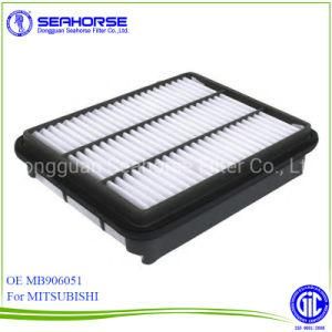 Md620596 Automobile Parts Air Filter for Mitsubishi/Chrysler/Mazda Car