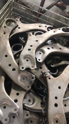 Auto Parts Front Wheel Lower Arm Lower Suspension Triangular OEM