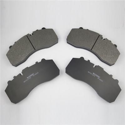 Factory Semi-Metallic Material Auto Spare Parts Brake Pads for Mercedes-Benz
