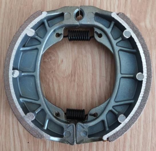 China Wholesale Price Motorcycle Part Brake Shoe with Good Quality