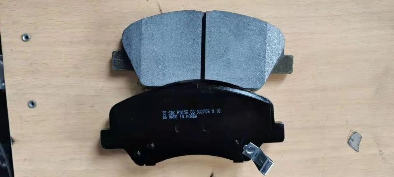 Auto Car Parts High Quality Ceramic/Semi Metal/Low-Metallic Brake Pad Front Disc Brake Pad Semi Metalic Auto Brake Pad for Hyundai Brake Pad Sp1399A/58101h8a58