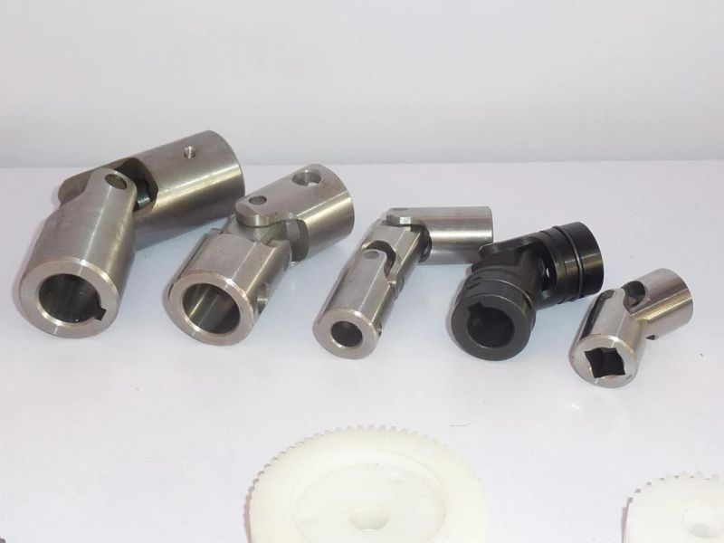 CNC Machining Service Flexible Universal Single Joint Shaft Coupling Universal Joint Joint Cross Bearing