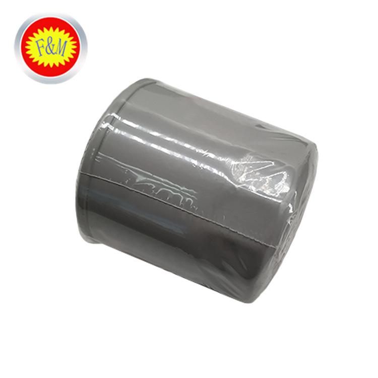 Car Parts Engine Oil Filter 15208-65f0a for Nissan in Stock